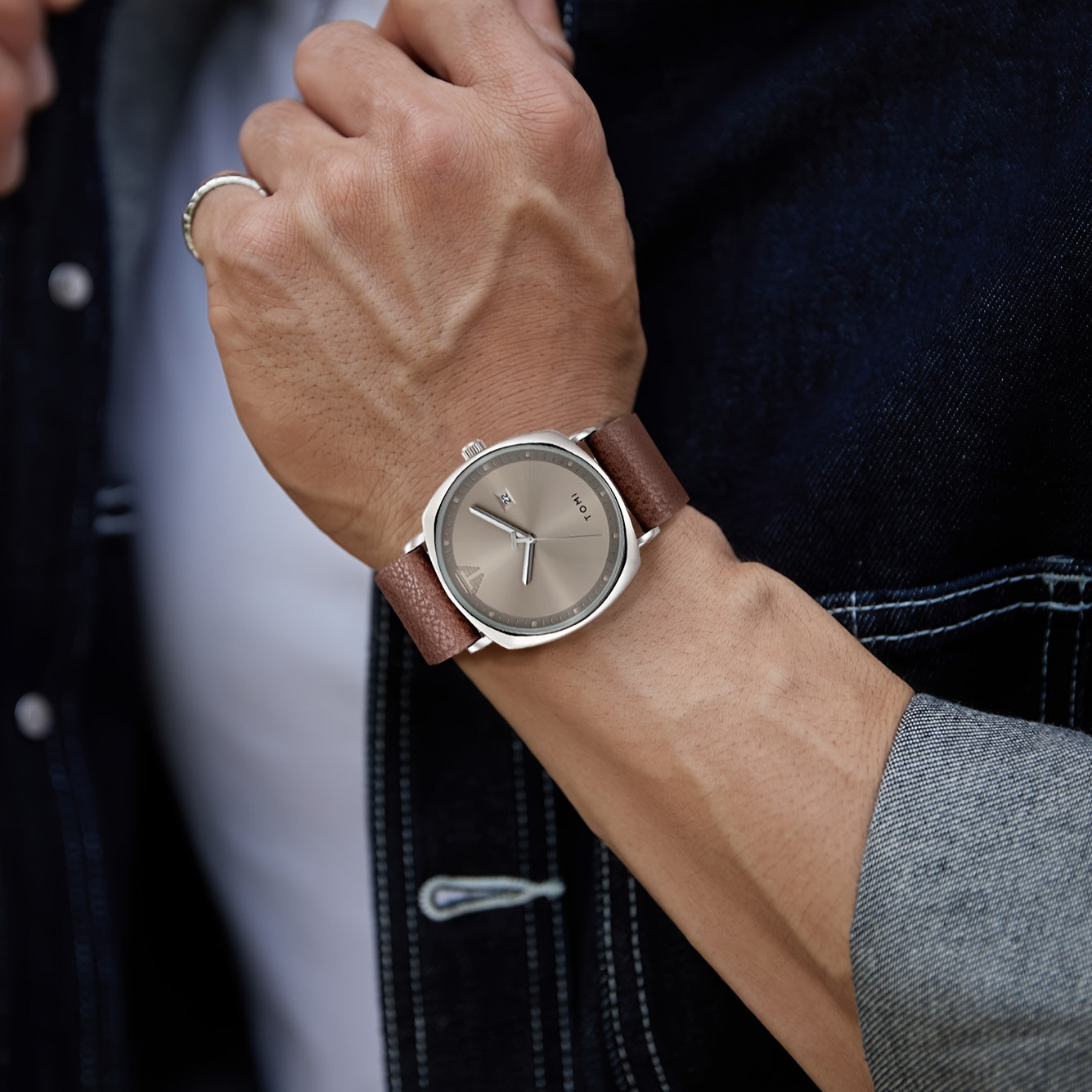 TOMI Men'S Simple Style Quartz Watch with Moon Phase Calendar, Rectangle Case, Faux Leather Band, Non-Rechargeable Battery