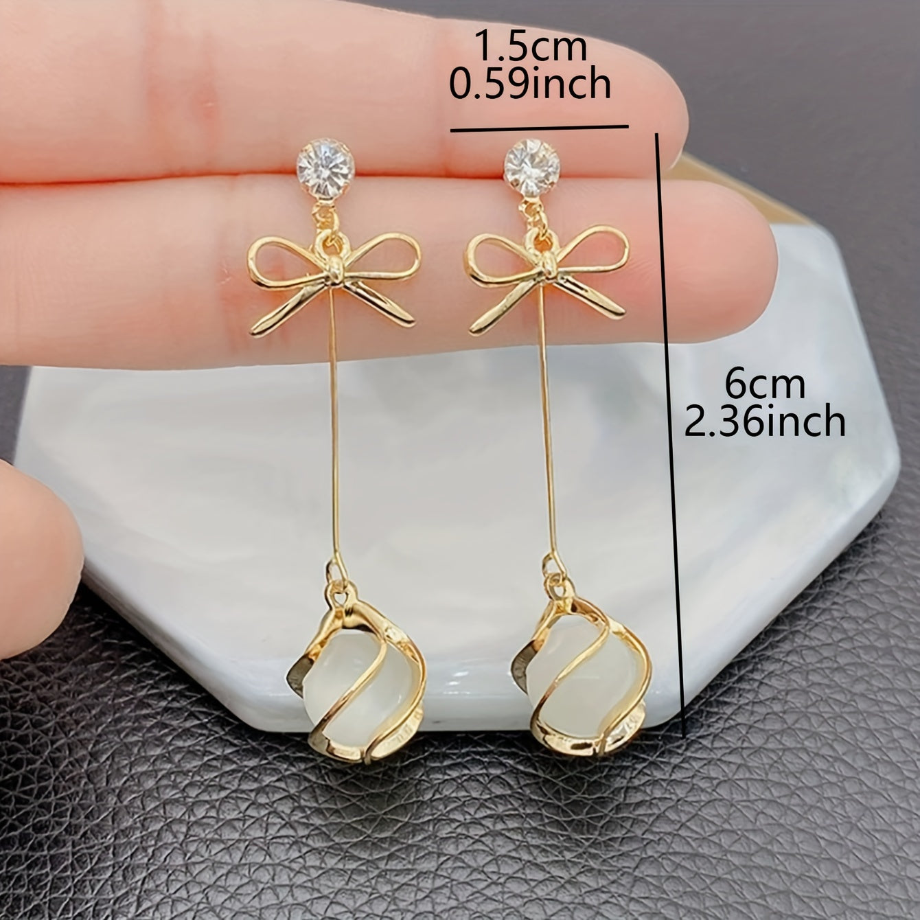 Vintage Style Elegant Bowknot Drop Earrings with Glass Accents, Zinc Alloy Construction Earrings for Women