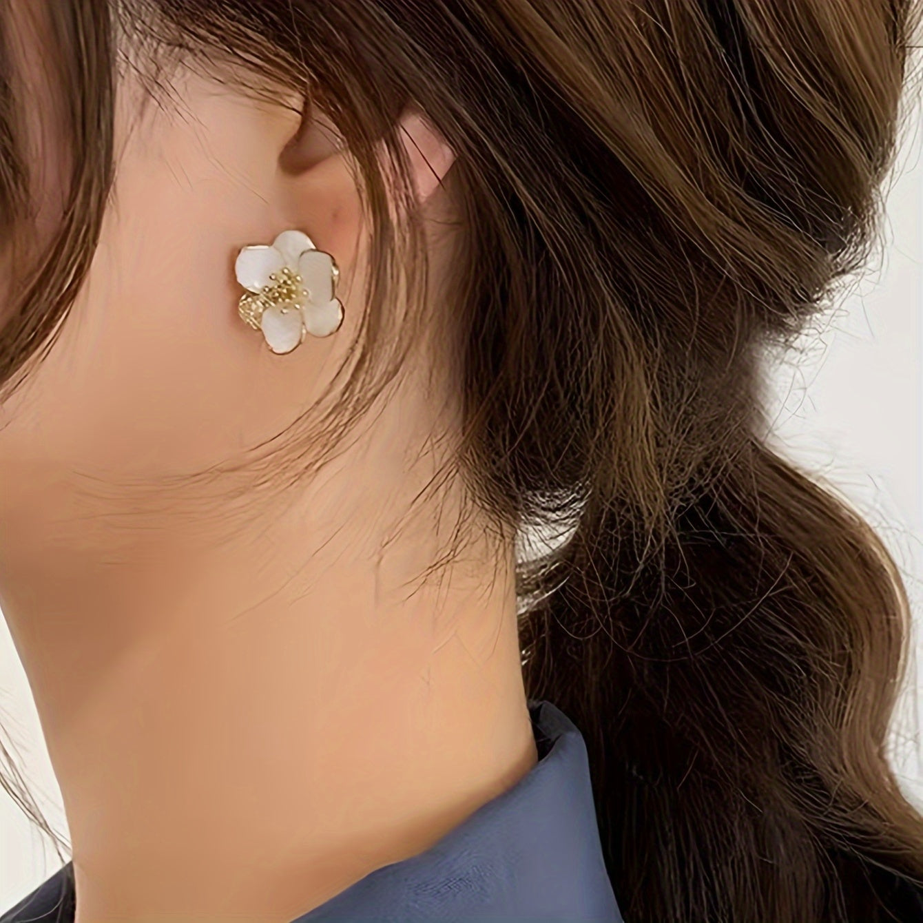 Pretty Sweet Flower Design Stud Earrings Zinc Alloy
