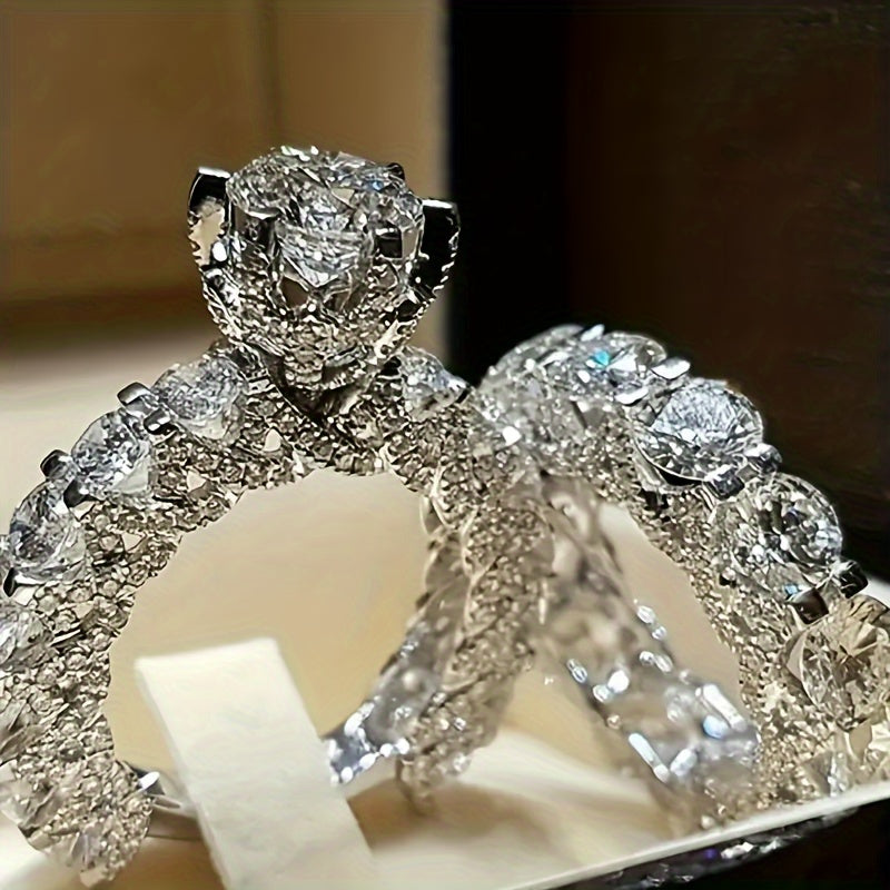 2pcs/set of classic luxury engagement proposal bride set wedding rings, set with exquisite crystal imitation Zirconia