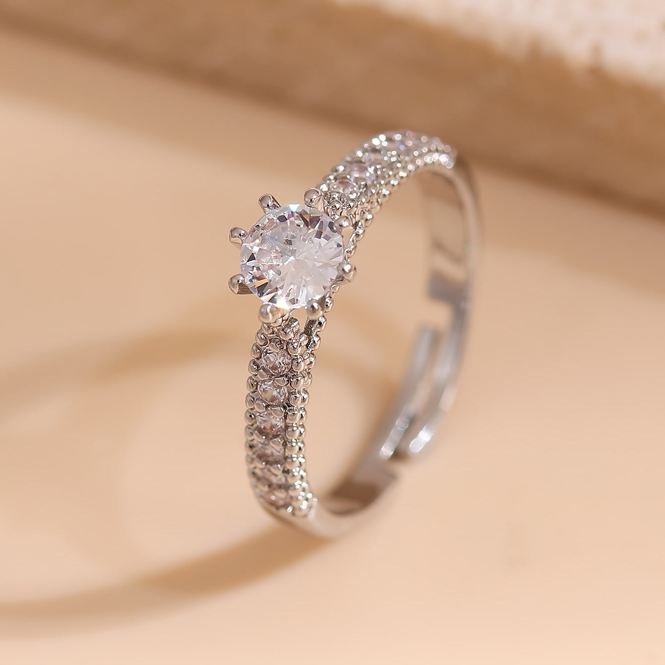 Fashionable, Minimalist, Niche, High-end, Cold-tone Copper Inlay Zirconia Design Ring.