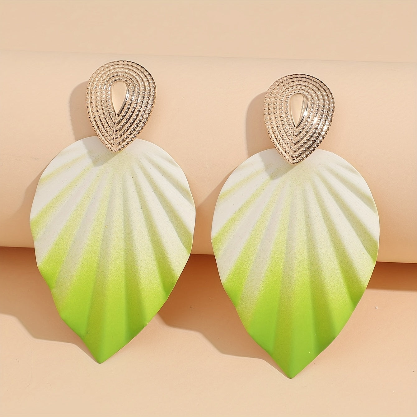 Vintage Leaf Shape Geometric Earrings For Women