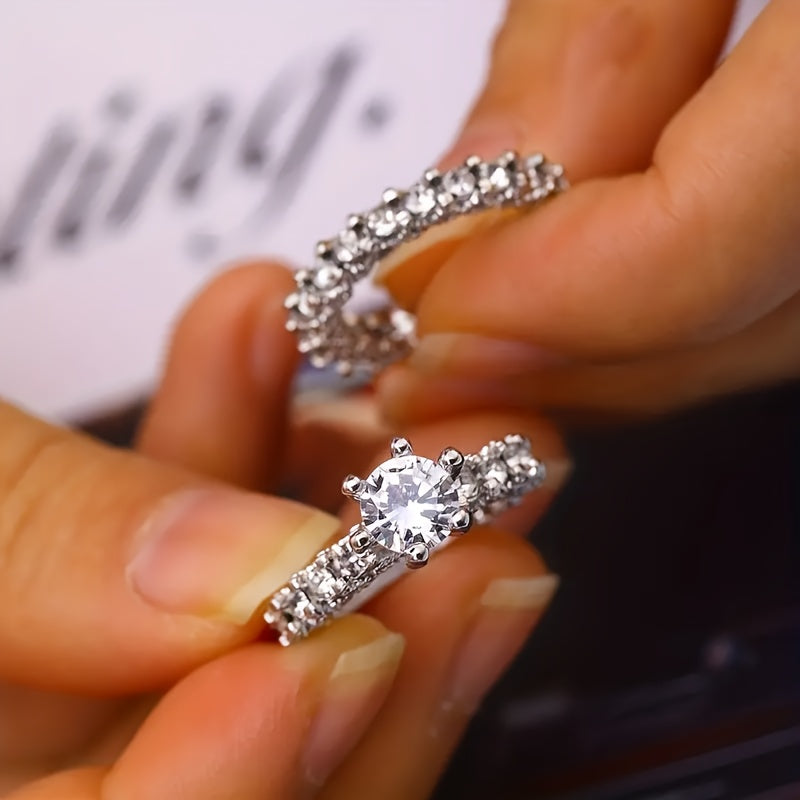 2pcs/set of classic luxury engagement proposal bride set wedding rings, set with exquisite crystal imitation Zirconia