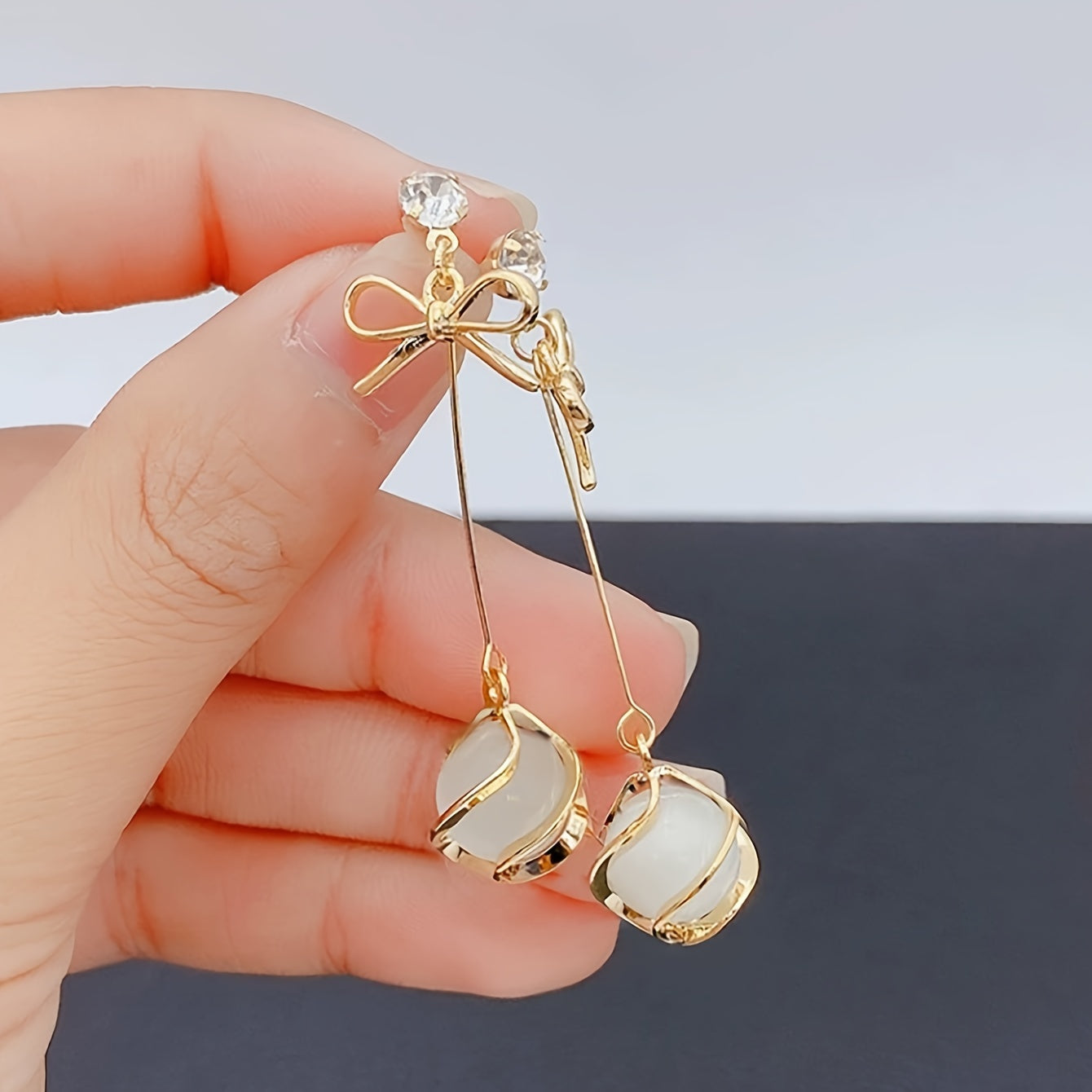 Vintage Style Elegant Bowknot Drop Earrings with Glass Accents, Zinc Alloy Construction Earrings for Women