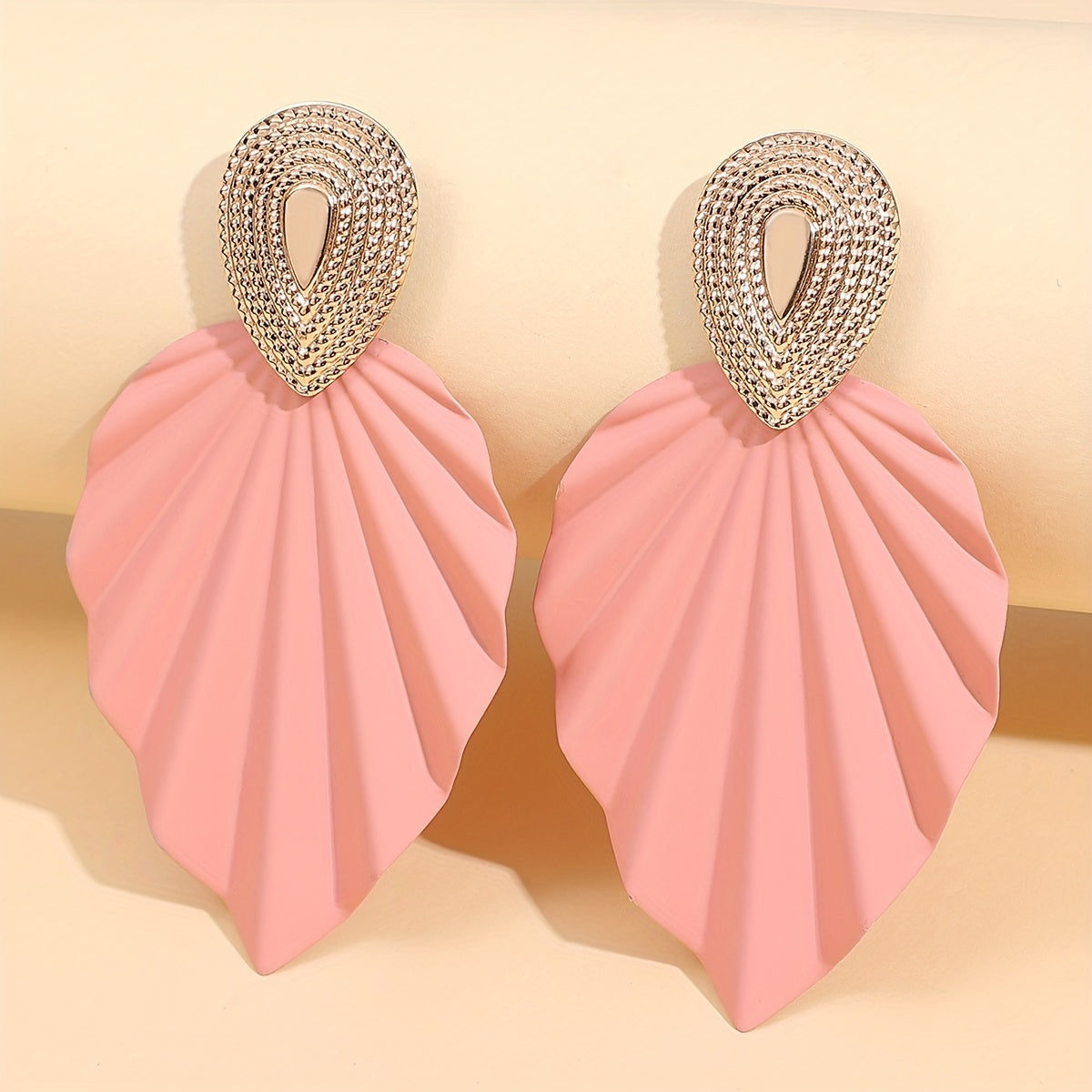 Vintage Leaf Shape Geometric Earrings For Women