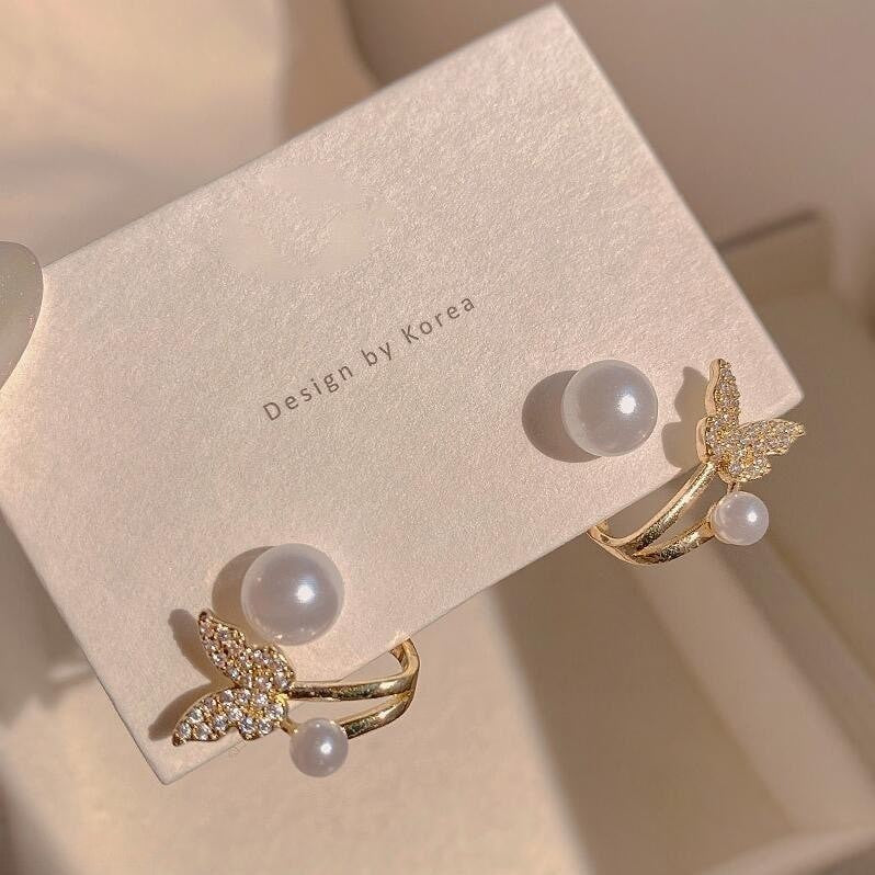 Butterfly/Pearl Stud Tops Pair
