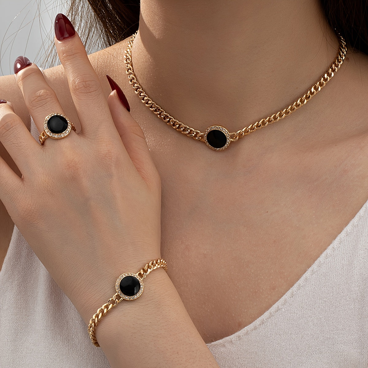 Simple and elegant black round necklace, ring, bracelet, three-piece set