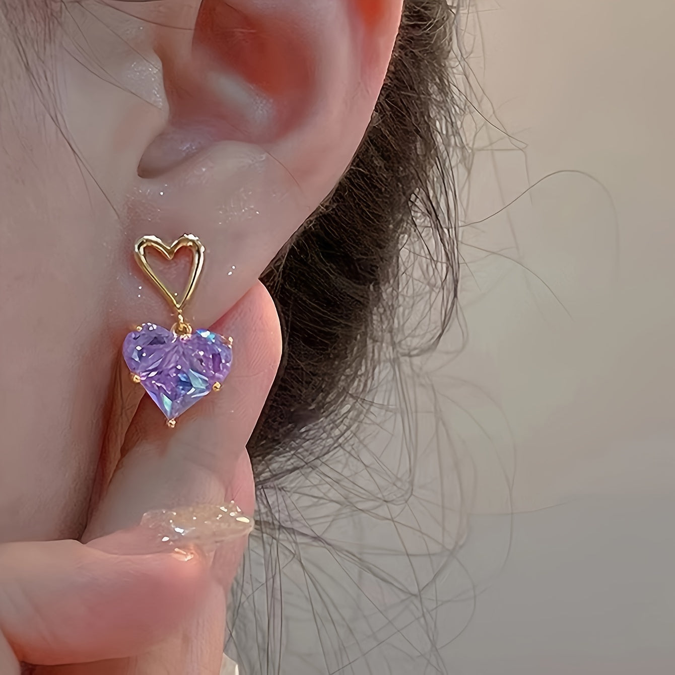 Style Heart Earrings and Necklace Set - Perfect for Everyday Wear and Special Occasions