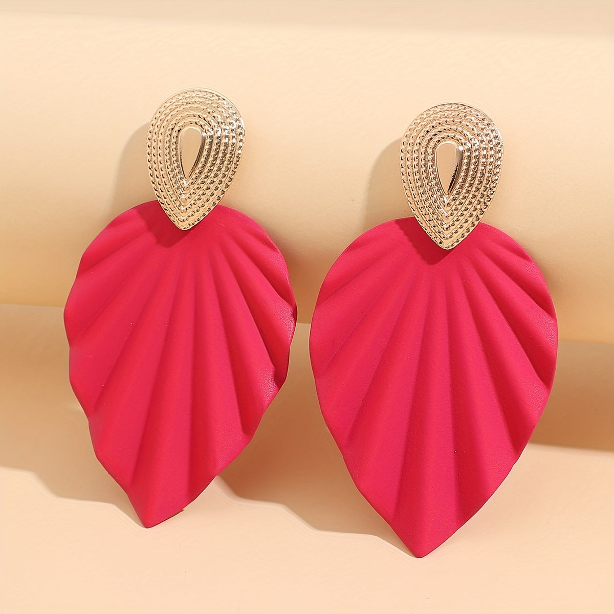 Vintage Leaf Shape Geometric Earrings For Women