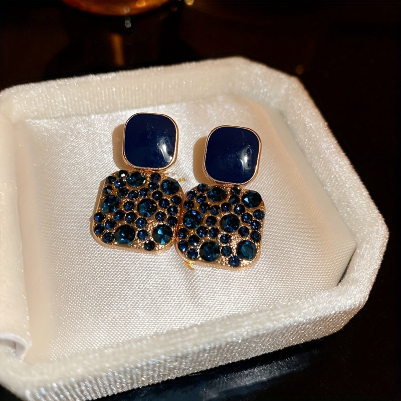 Square Shape Full Shiny Rhinestone Earrings.
