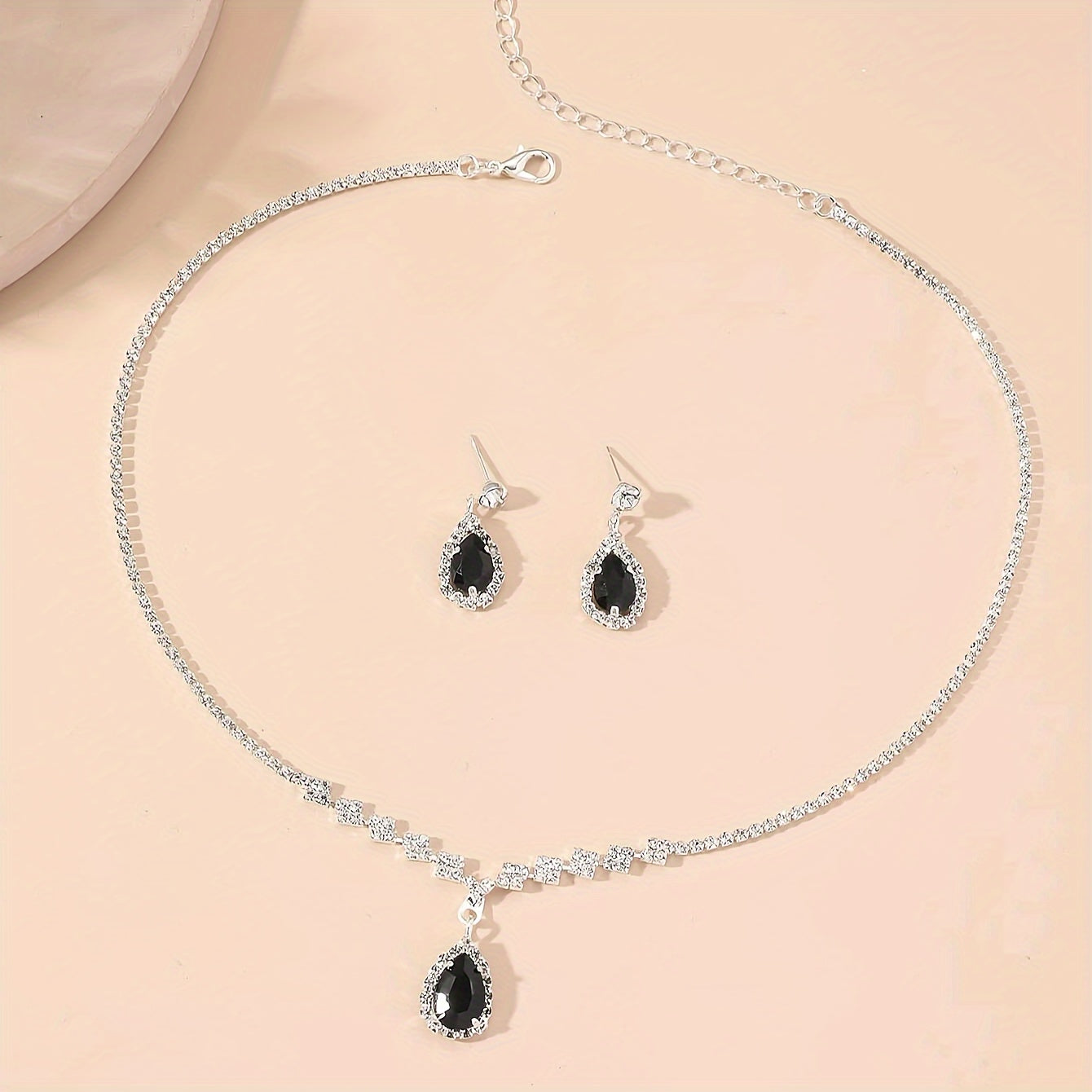 European And American Trendy Claw Chain With Zirconia Necklace And Earrings